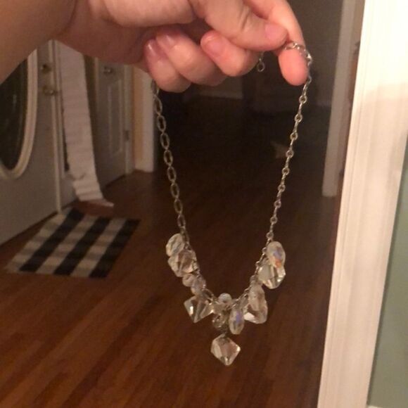Vintage Glistening Multi-faceted Clear Beaded Dangle Necklace - Picture 6 of 10
